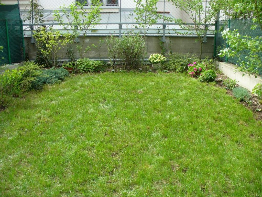 Garden Apartment With Garage In Central Prague Luaran gambar